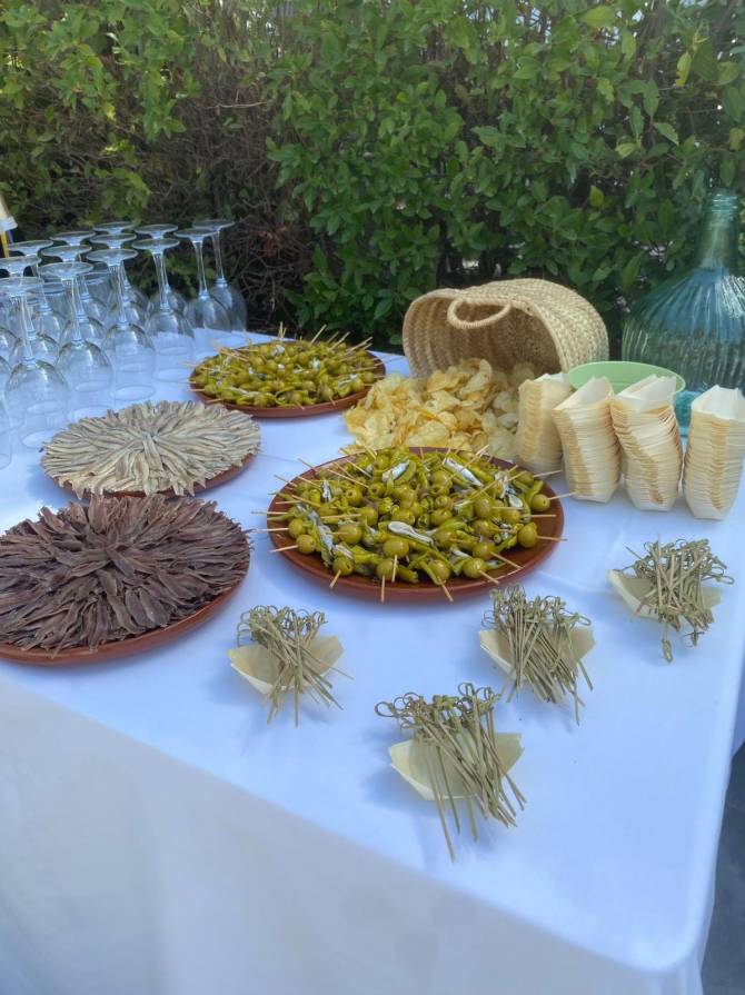 7c18910b-4363-484f-9ec2-d33195907937